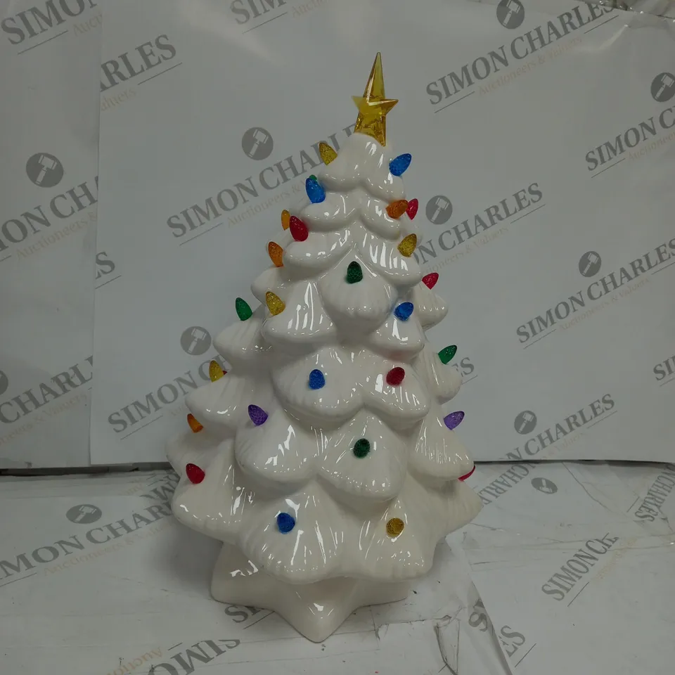 WHITE CHRISTMAS LIGHTING ORDAINMENT  