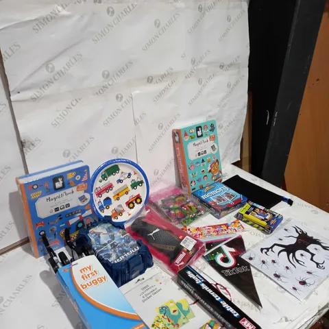 LOT OF APPROXIMATELY 10 ASSORTED GAMES AND TOYS TO INCLUDE MY FIRST BUGGY, SPIDERMAN MEMORY AND MAGNETI BOOKS