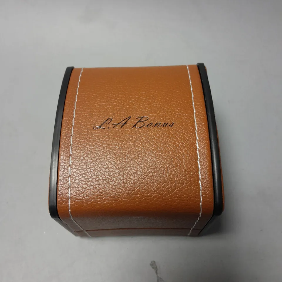 LADIES LA BANUS STAINLESS STEEL WATCH IN GIFT BOX