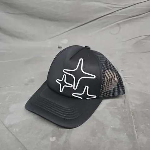 DRAMA TRUCKER CAP