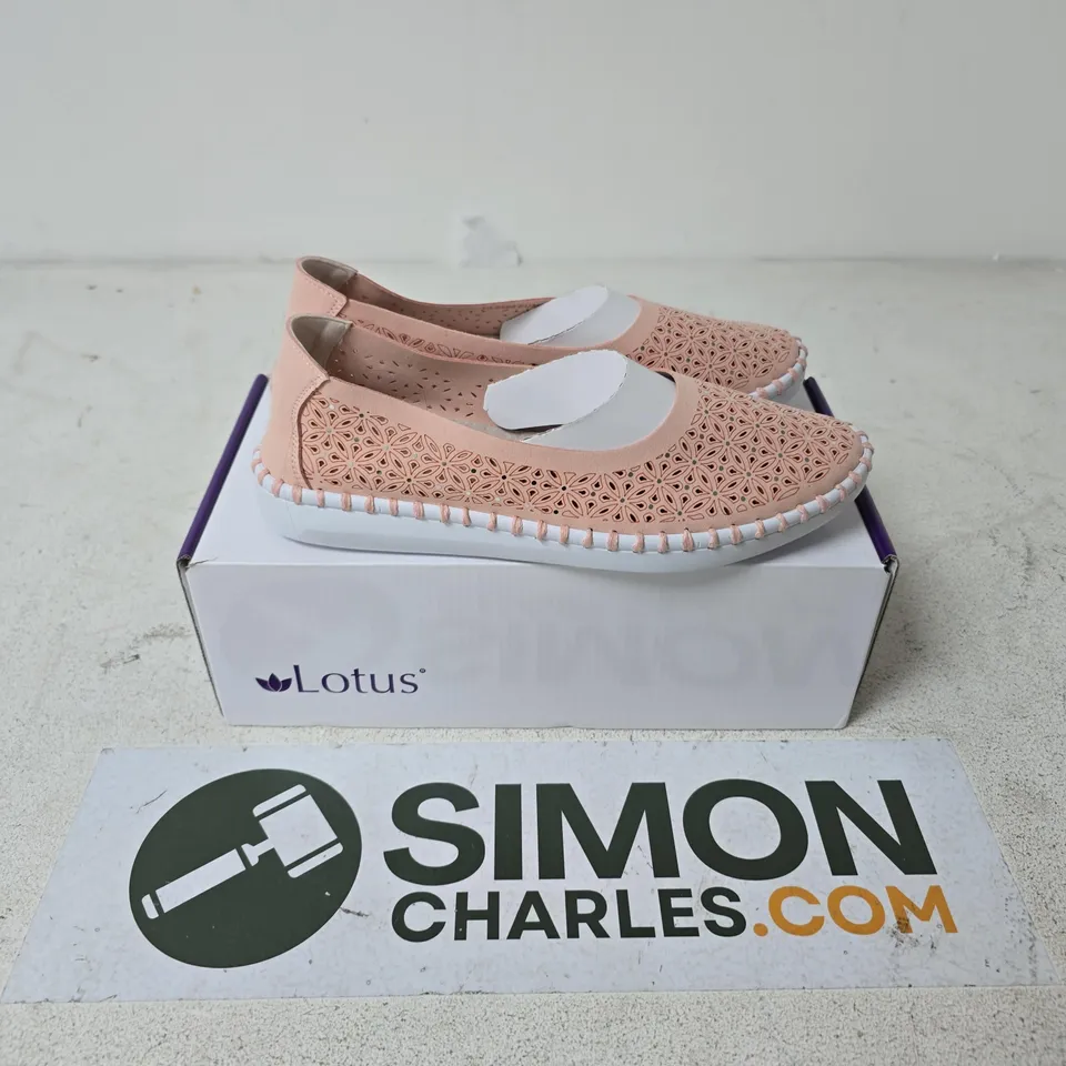 BOXED PAIR OF LOTUS EWELINA SHOES IN PINK - EU 39