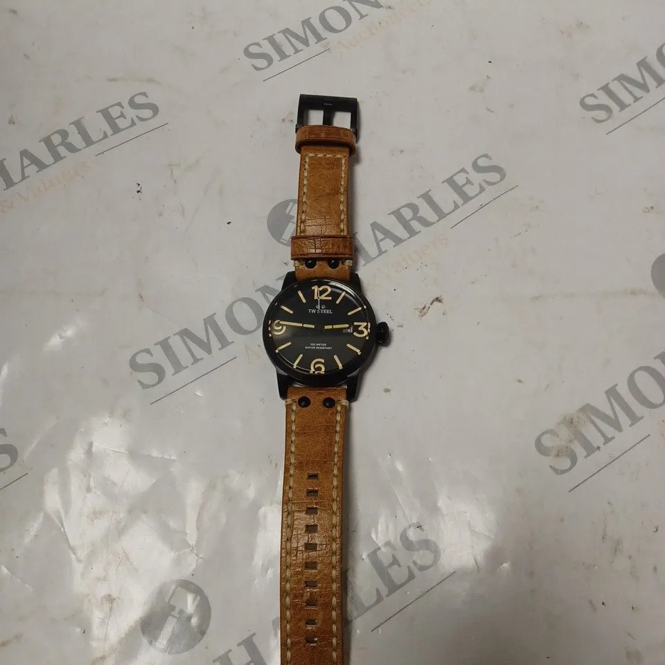 UNBOXED TW STEEL LEATHER WATCH 