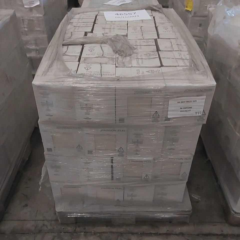 PALLET TO CONTAIN APPROX 96 X CARTONS OF JOHNSON PRISMATICS OYSTER GLAZED WALL TILES - 25 TILES PER CARTON // SIZE: 197 X 197 X 6.5mm