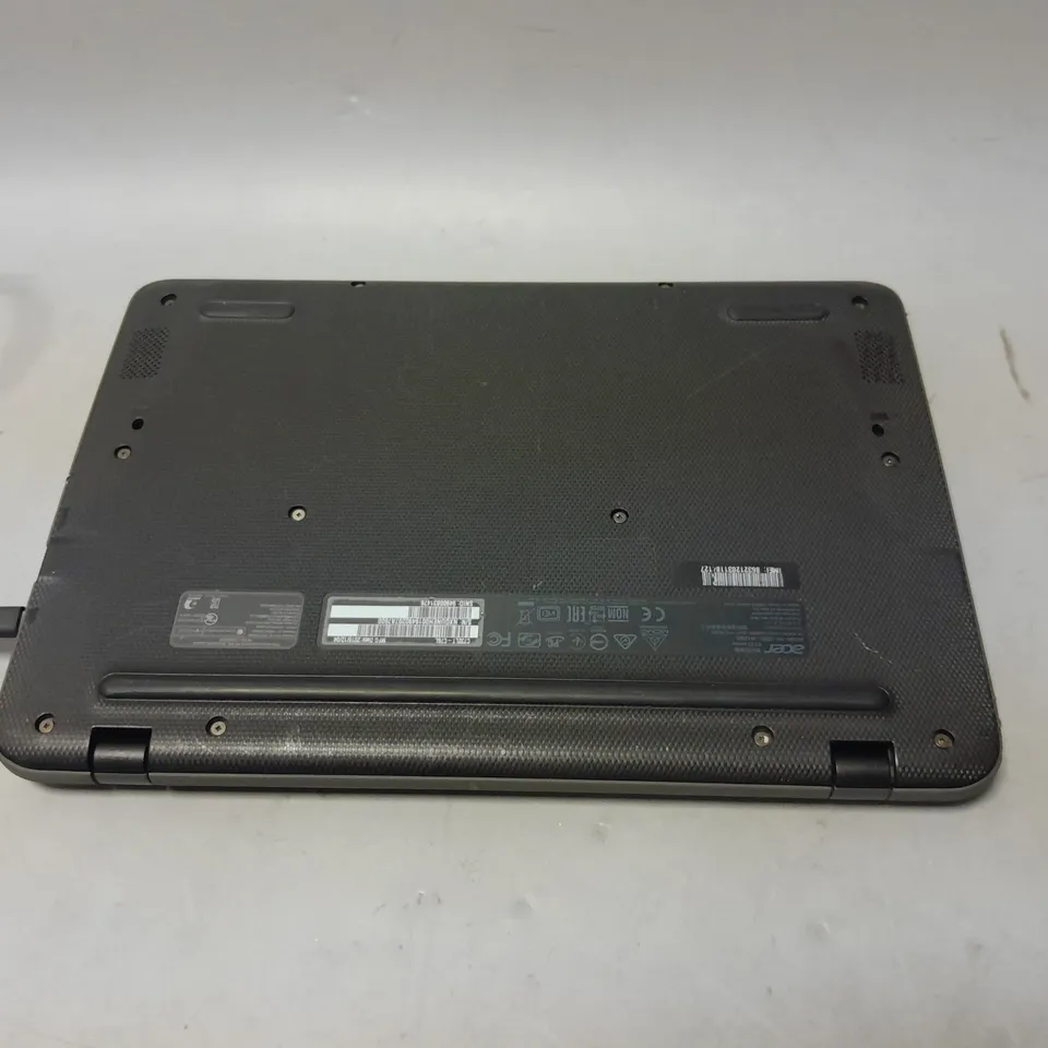 ACER CHROMEBOOK 11 - 11.6" TOUCH SCREEN 