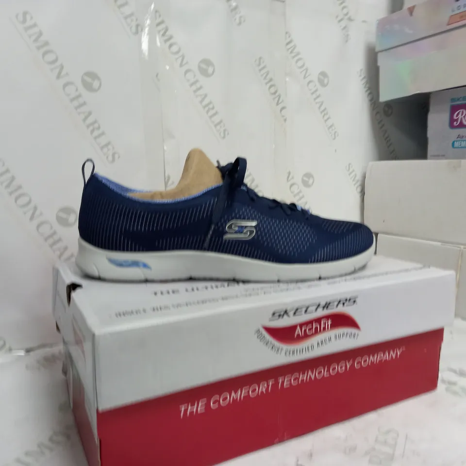 BOXED SKETCHERS BLUE TRAINERS SIZE 7