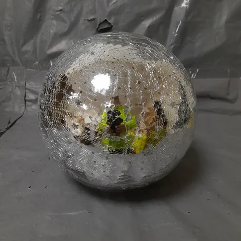 20CM BATTERY OPERATED LIT CRACKLE EFFECT BALL 