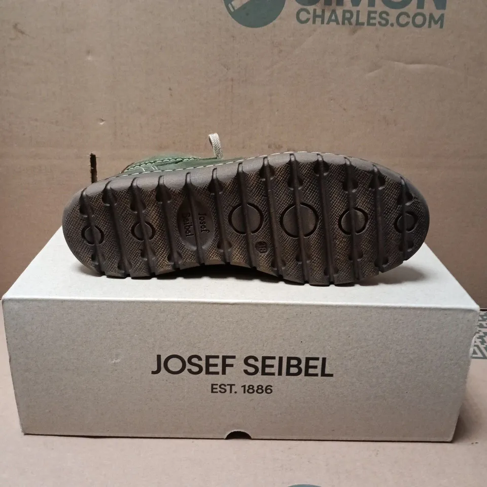 JOSEF SEIBEL STEFFI 53 GREEN LEATHER ANKLE BOOTS – UK5 (EU 38)