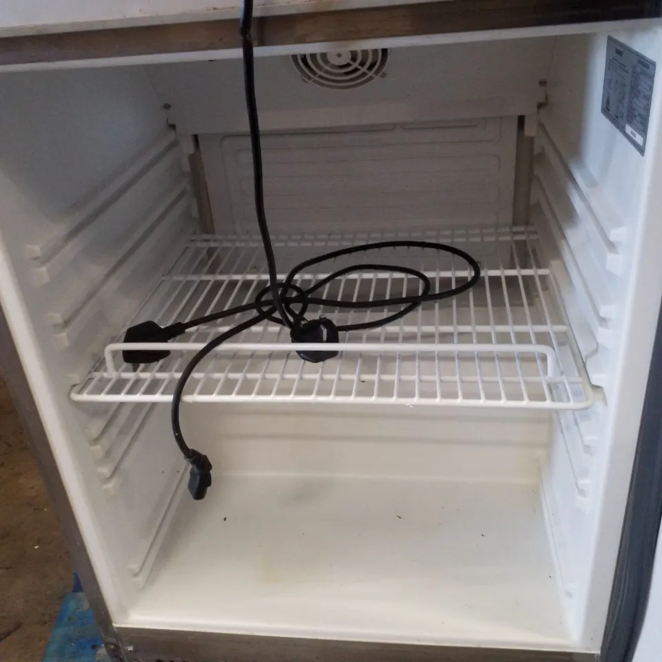 HUSKY SINGLE DOOR UNDER COUNTER FRIDGE – CSS1H-SD-SS-R-UK-HT