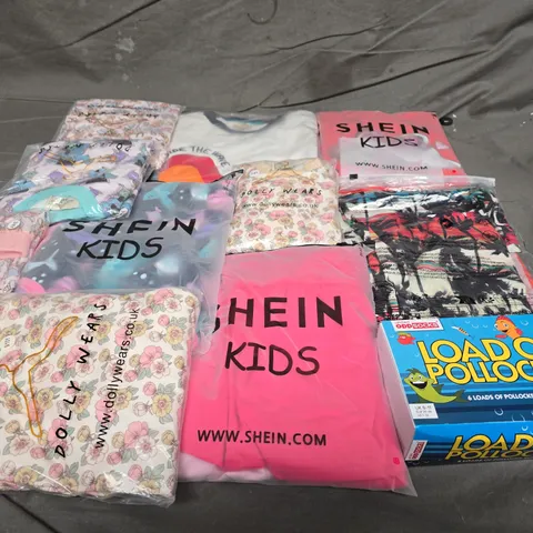BOX OF APPROXIMATELY 25 ASSORTED KIDS CLOTHING ITEMS TO INCLUDE - TOP , SHORTS , T-SHIRT ETC