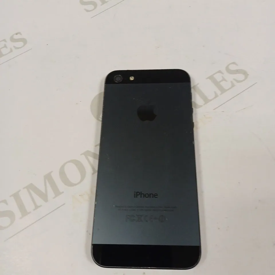 APPLE IPHONE 5 (A1429) SMARTPHONE 