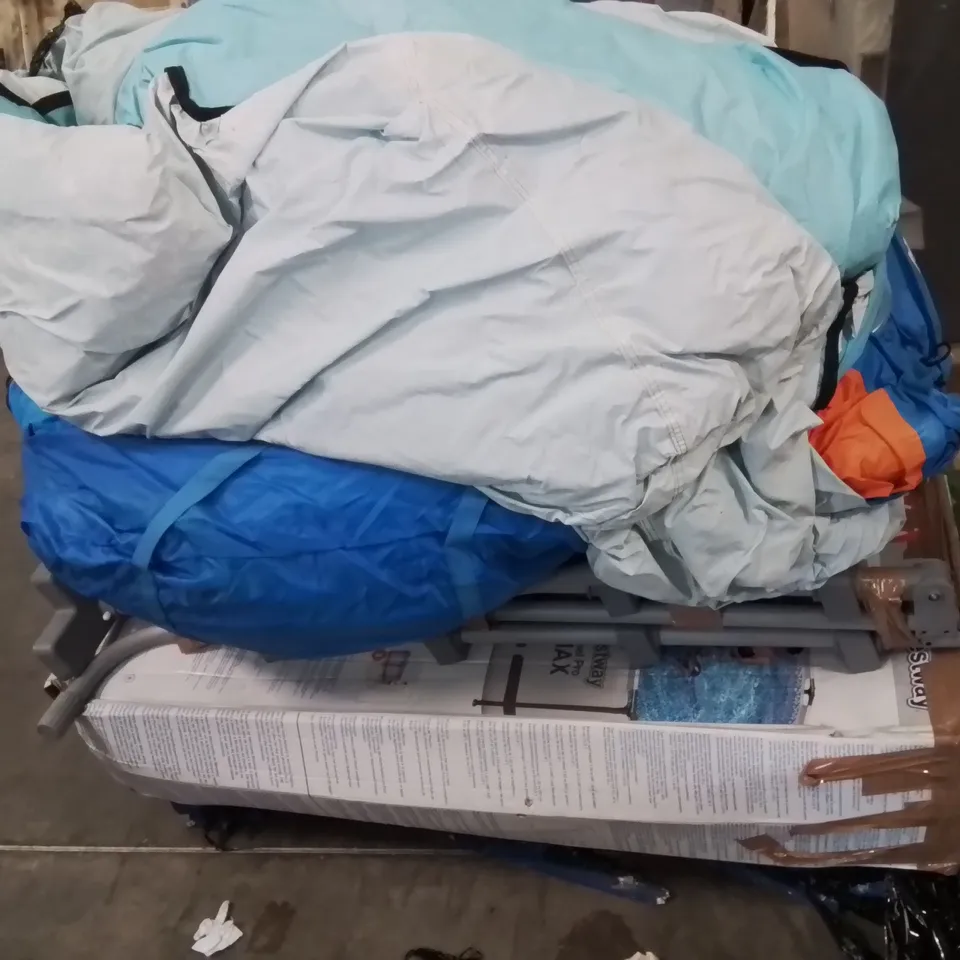 PALLET CONTAINING VARIOUS ASSORTED INCOMPLETE EXERCISE EQUIPMENT AND OTHER HOUSEHOLD ITEMS