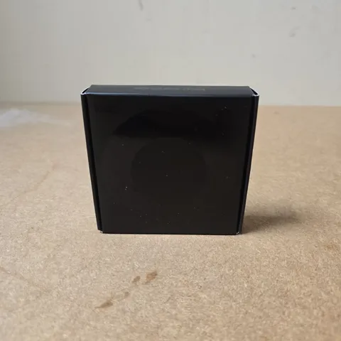 BOXED AND SEALED LOOP LOOP SWITCH 2 EARPLUGS