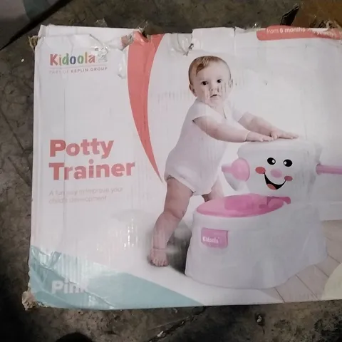 BOXED POTTY TRAINER