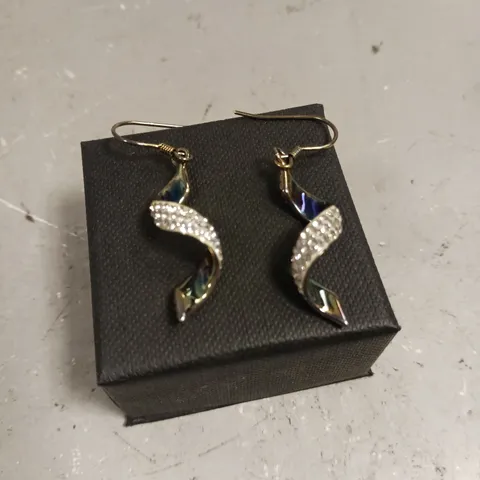 H. SAMUEL TWIST DROP EARRINGS