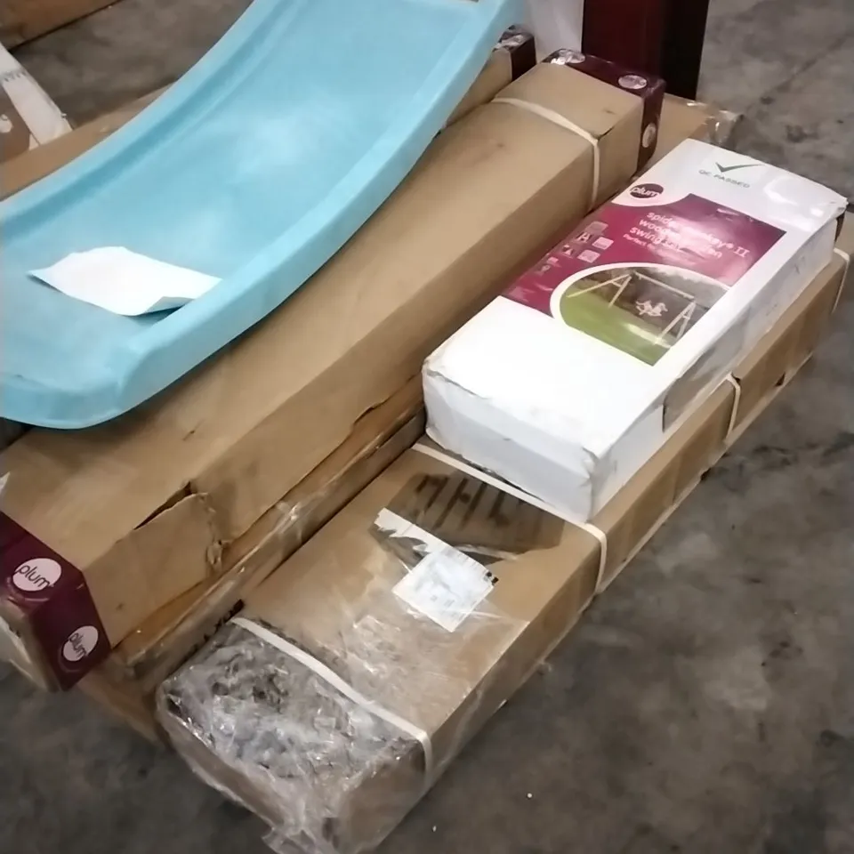PALLET OF ASSORTED PLUM PLAYGROUND EQUIPMENT INCLUDING WOODEN GARDEN SWING, TRAMPOLINE PARTS AND WOODEN PLAY CENTRE