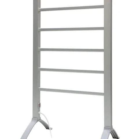 BOXED HIGHLANDS SILVER HEATED TOWELRAIL