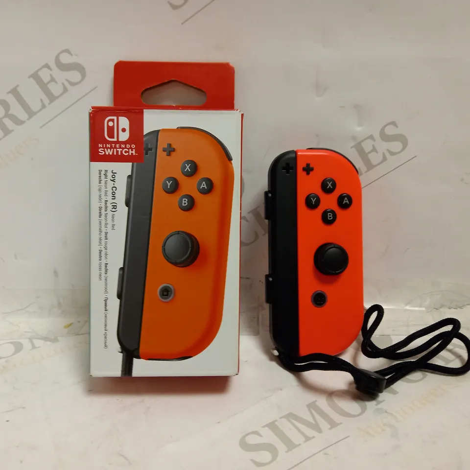 NINTENDO JOY-CON RIGHT NEON RED/PINK