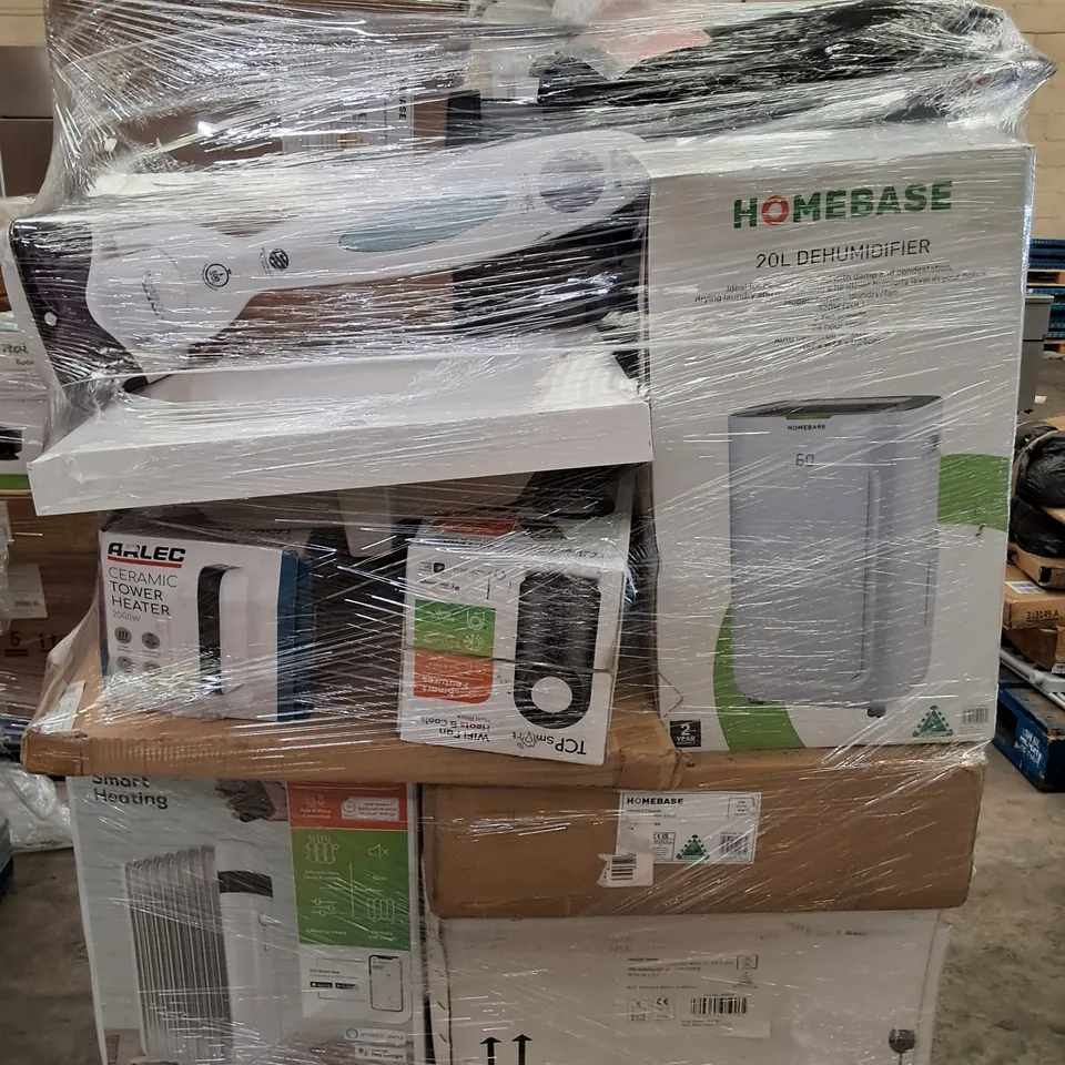 PALLET OF ASSORTED HOME APPLIANCES TO INCLUDE WIFI OIL RADIATORS,CERAMIC TOWER HEATER AND HOMEBASE 20L DEHUMIDIFIER 