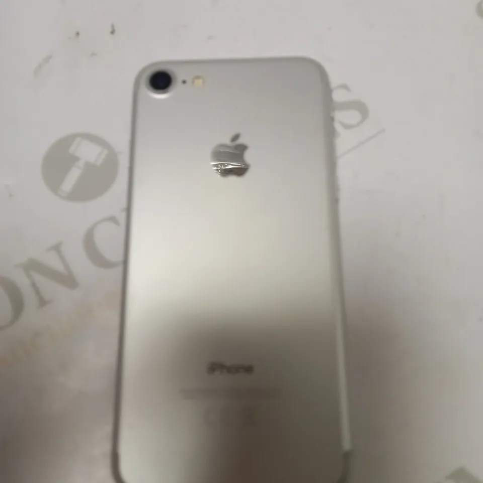 IPHONE 7