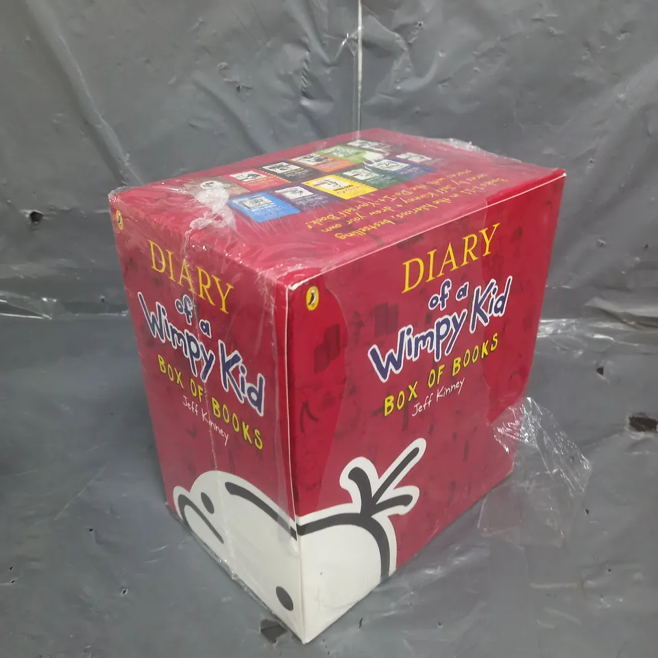 DIARY OF A WIMPY KID BOX OF BOOKS