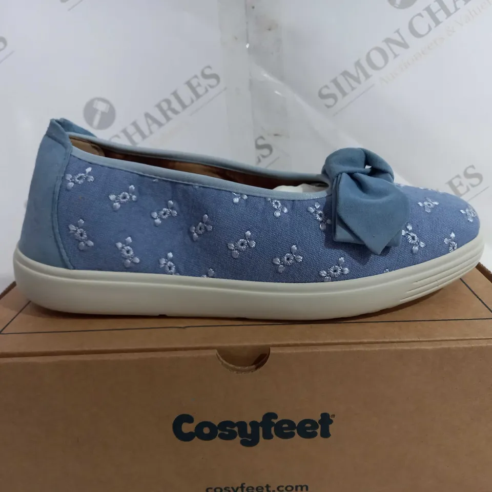BOXED COSYFEET EXTRA ROOMY KATIE SHOES - UK 6 