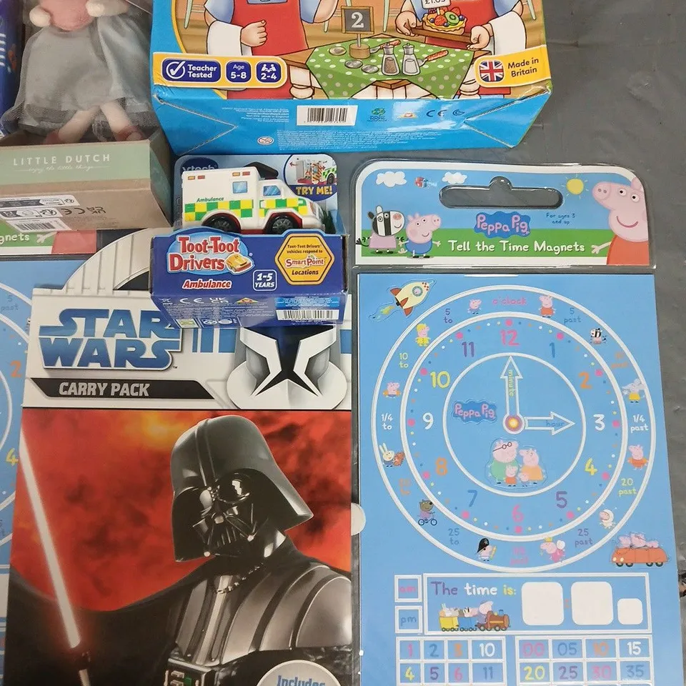 LARGE QUANTITY OF ASSORTED TOYS AND GAMES TO INCLUDE MONEY MATCH CAFE, NERF BALLOONS AND DRESS UP ITEMS