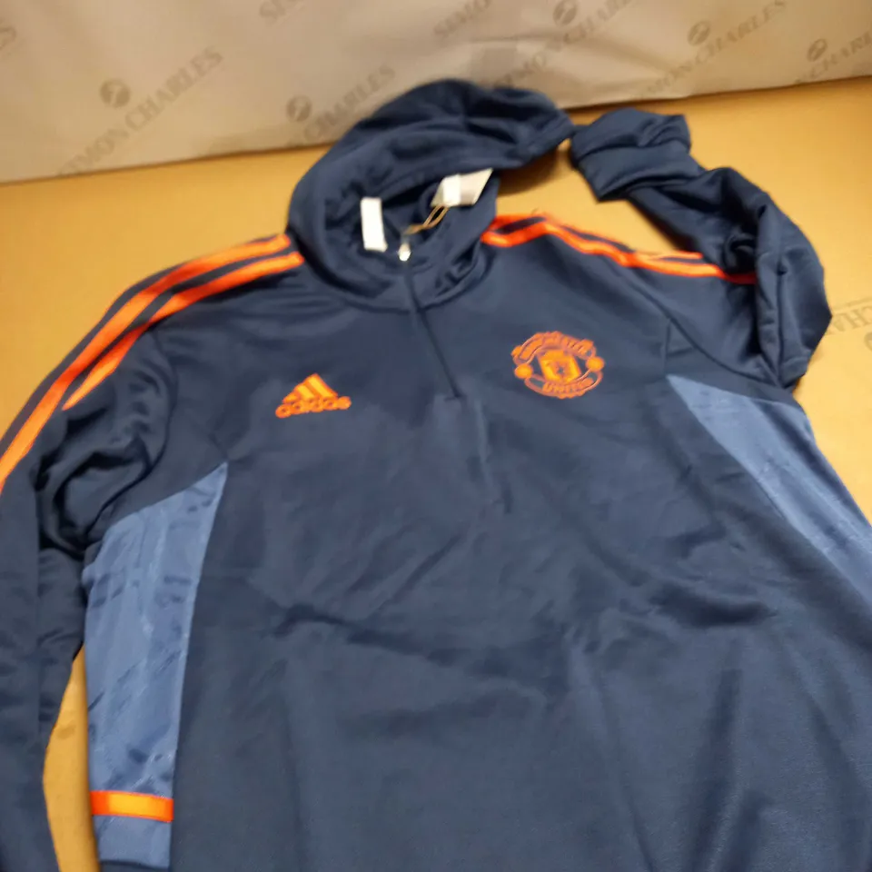 MANCHESTER UNITED FC TRANING 1/4 ZIP JACKET SIZE L