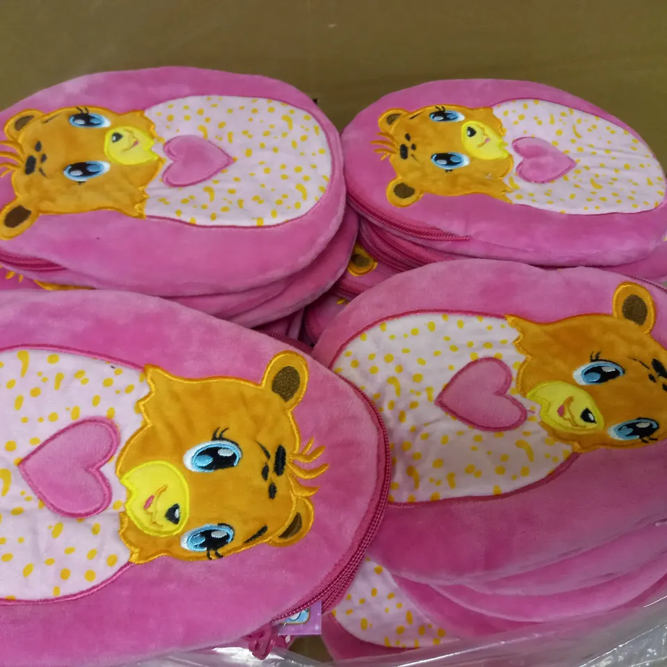 BOX OF APPROXIMATELY 48 HATCHIMALS CHEETREE SHAPED PLUSH PENCIL CASE