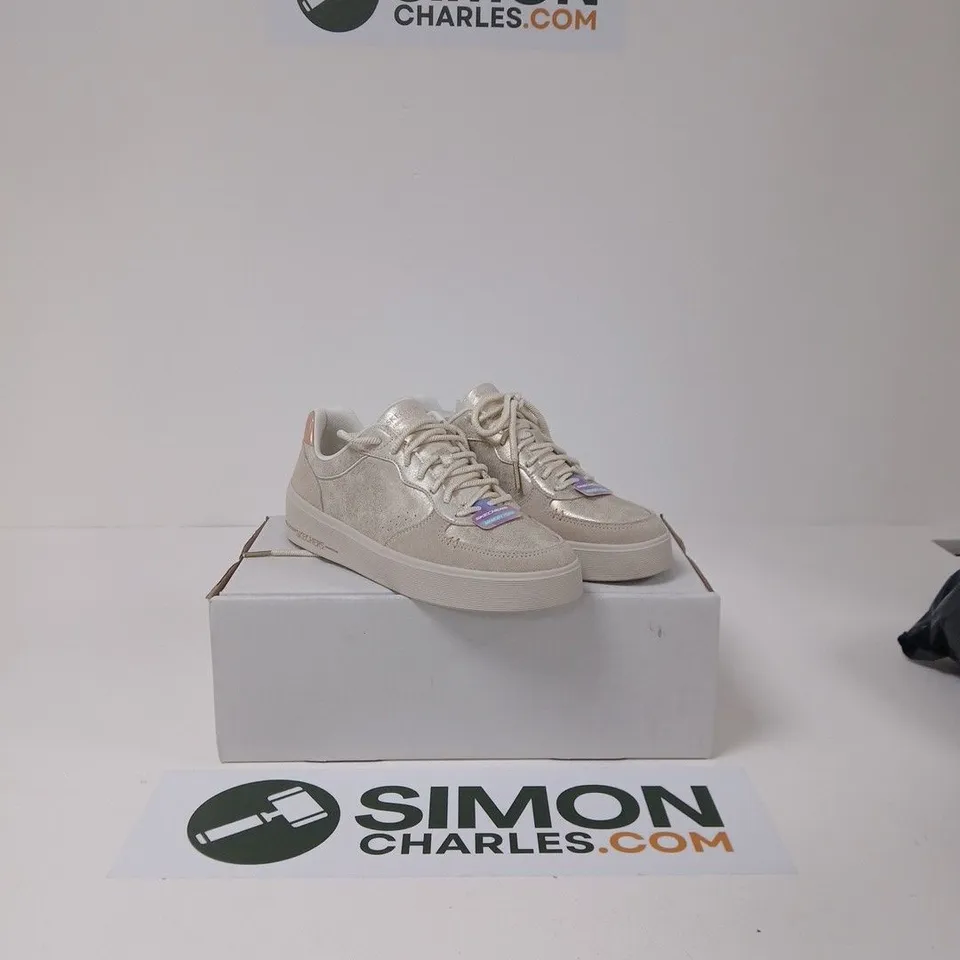 SKECHERS HILAND SHIMMER LACE UP TRAINER - NATURAL - UK 5.5