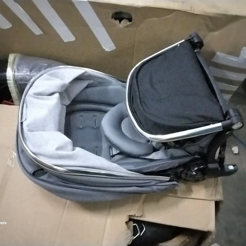 BOXED MAMAS & PAPAS PUSHCHAIR PART