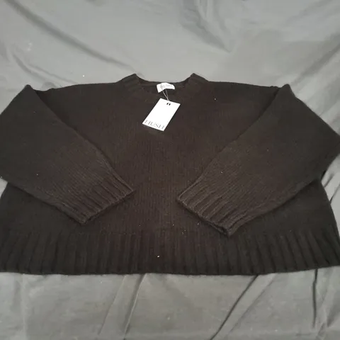 HUSH CORA CHUNKY CASHMERE CREW JUMPER SIZE M