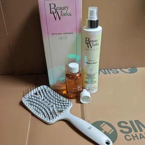 BEAUTY WORKS STYLING HEROES GIFT SET – DETANGLING BRUSH, 10-IN-1 MIRACLE SPRAY & ARGAN SERUM