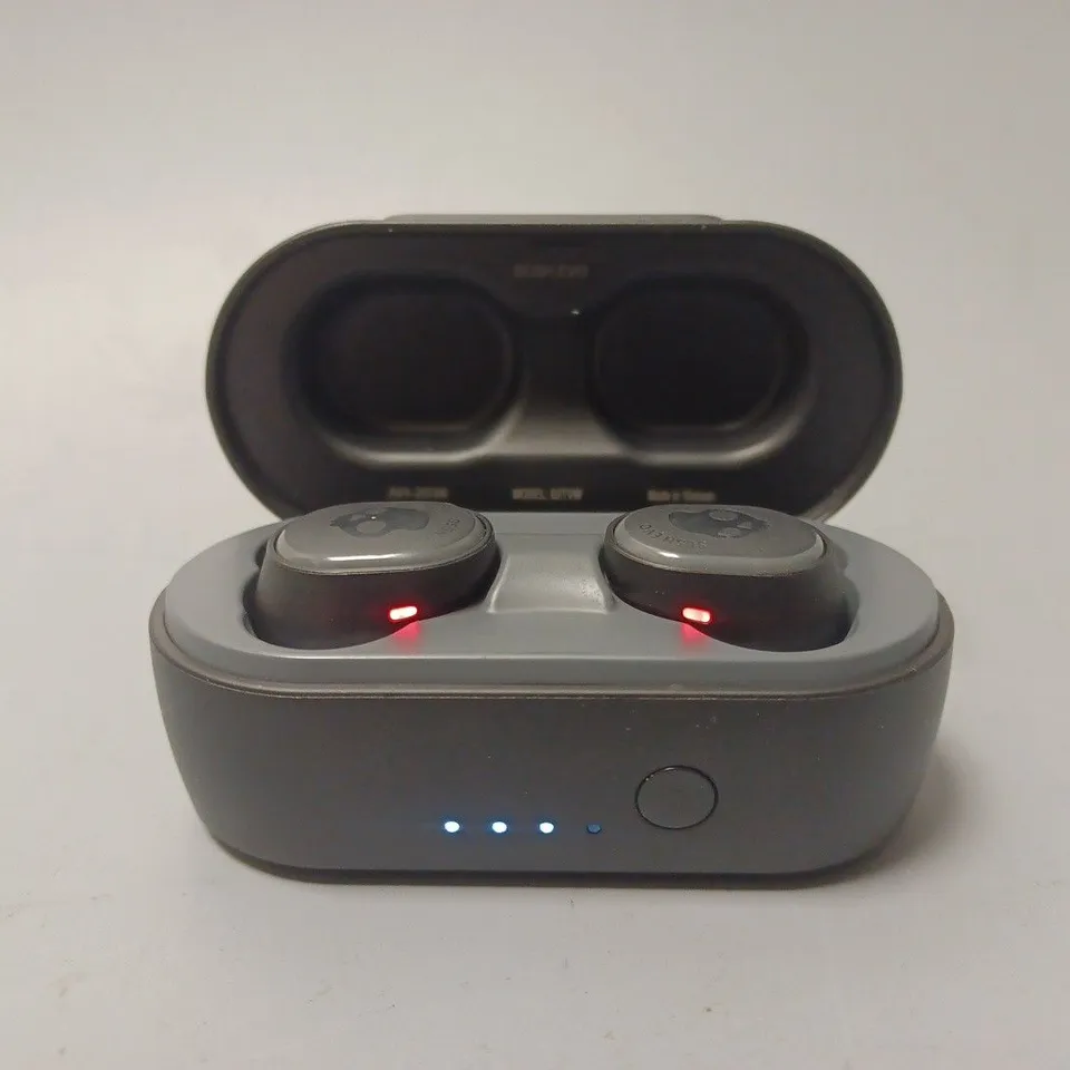 SKULLCANDY SESH EVO TRUE WIRELESS IN-EAR BLUETOOTH EARBUDS