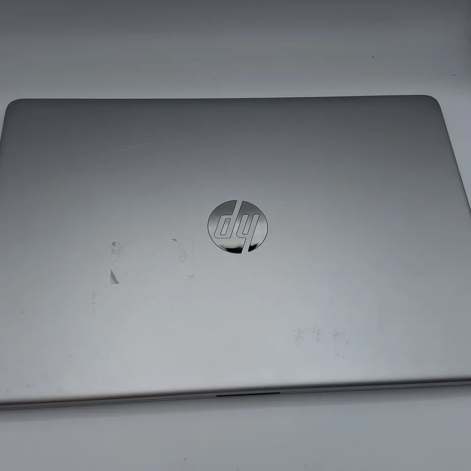 UNBOXED HP AMD RYZEN 5 LAPTOP IN SILVER - 15S-EQ2144AU