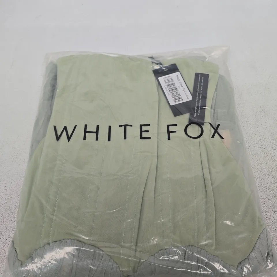 BAGGED WHITE FOX MAGIC MUSE MAXI DRESS – MINT, UK SIZE S