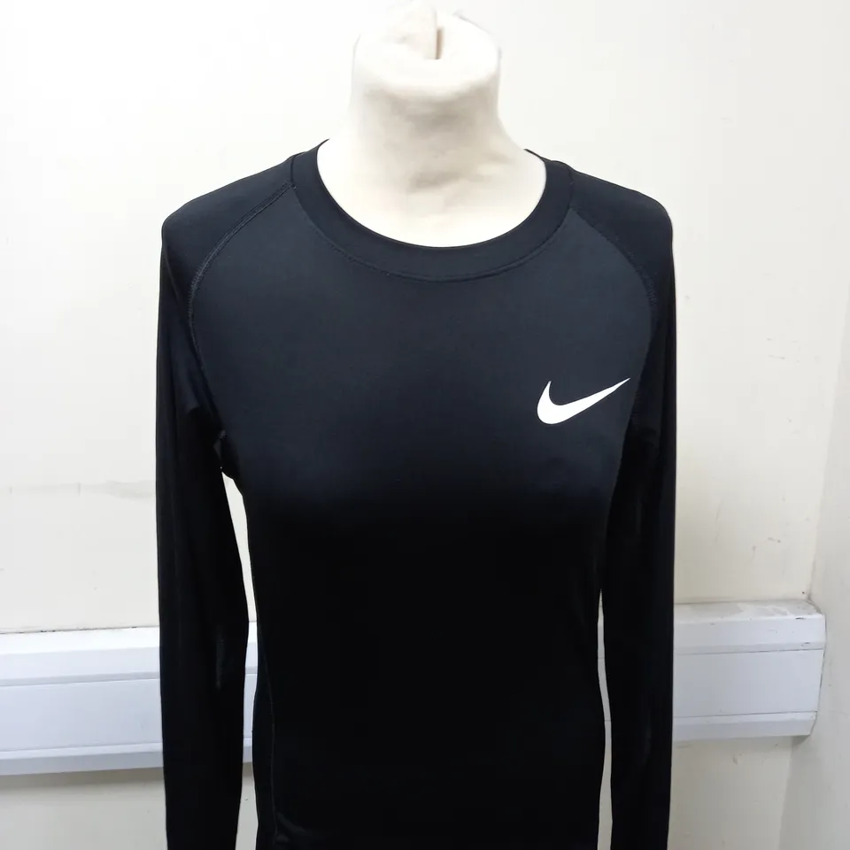 NIKE PRO RUNNING SHIRT SIZE M
