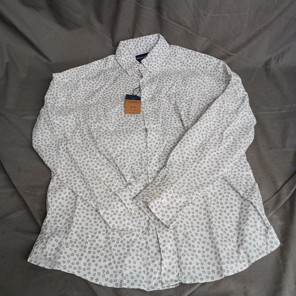 CHARLES TYRWHITT SLIM FIT SHIRT IN WHITE & BLACK FLORAL SIZE M