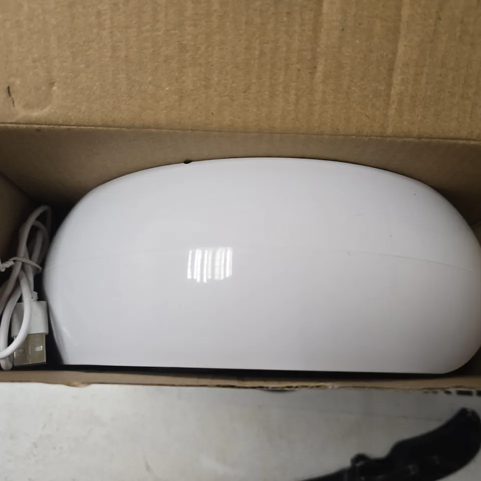 BOXED LED WIRELESS CHARGING SPEAKER