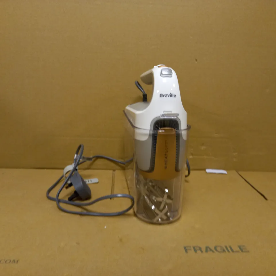 BREVILLE HEATSOFT HAND MIXER 