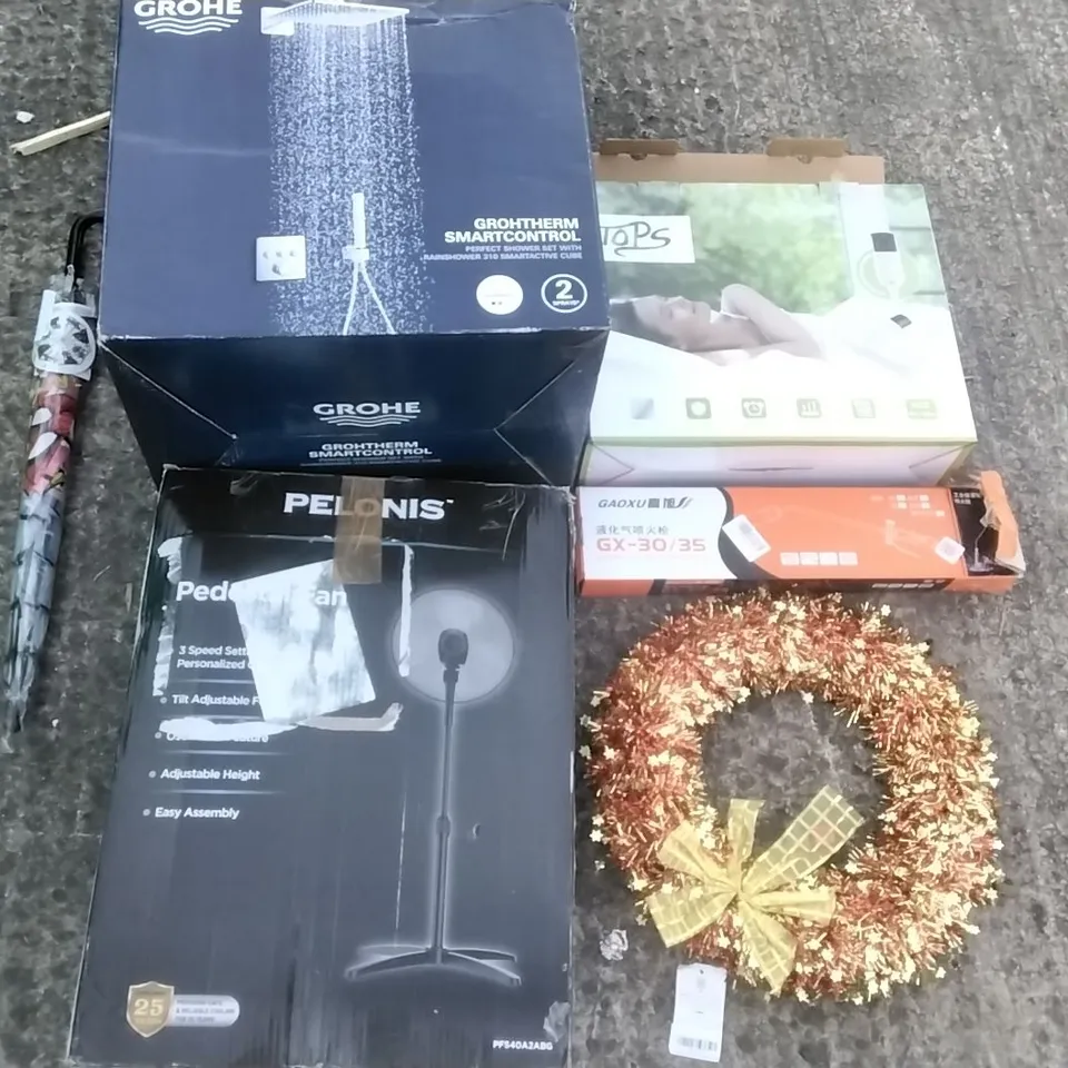 PALLET OF ASSORTED ITEMS INCLUDING SPIDERMAN UMBRELLA, GROHE SHOWER, CHRISTMAS WREATH, PELONIS PEDESTAL FAN, TOPS HEATED COVER, LIQUEFIED GAS BLOWTORCH