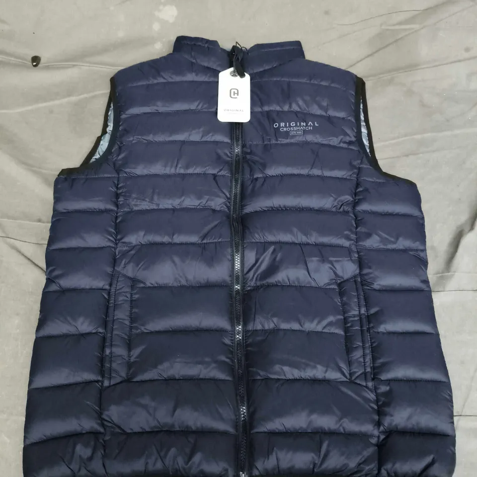 CROSSHATCH GATTERING GILET IN DARK NAVY - MEDIUM
