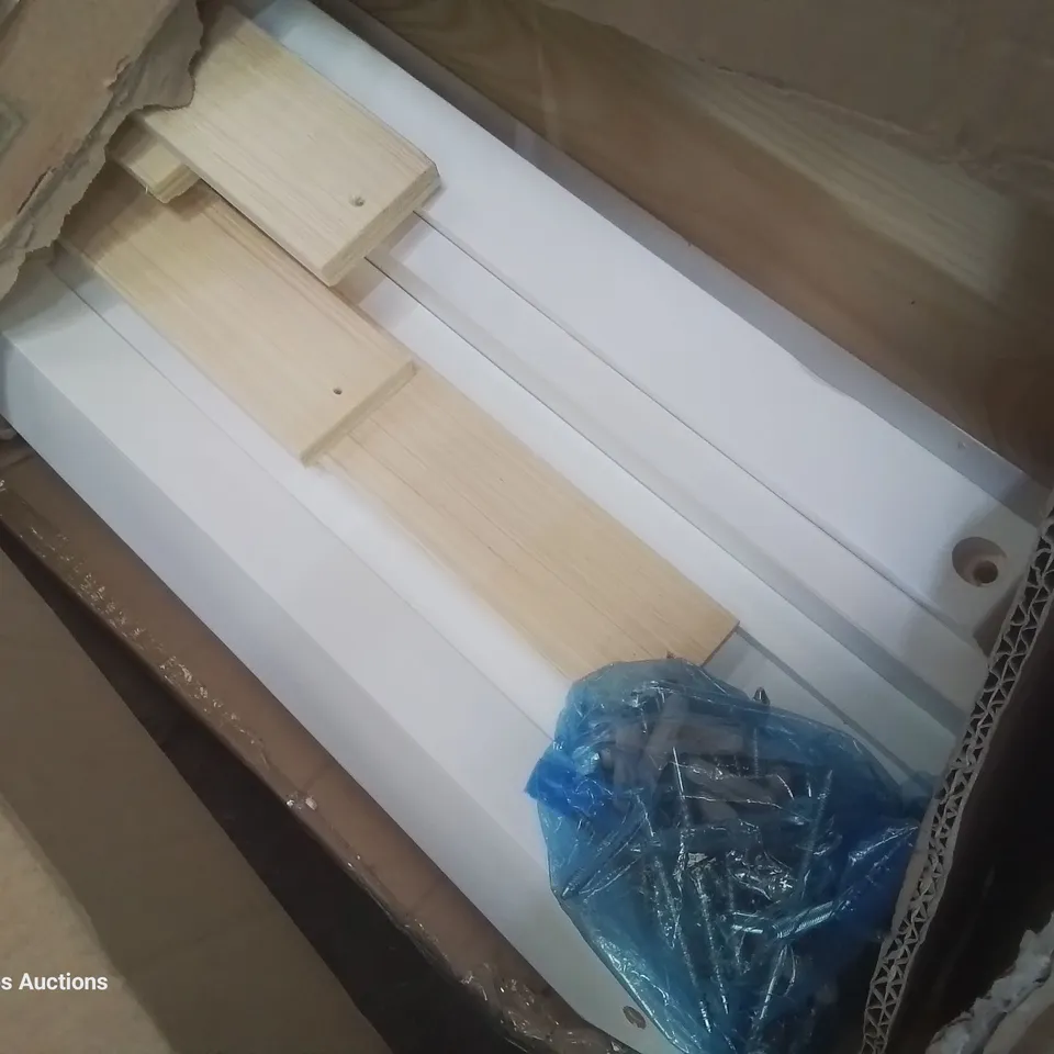 BOXED DESIGNER CHILDS HOUSE BED WHITE/ NATURAL WOOD