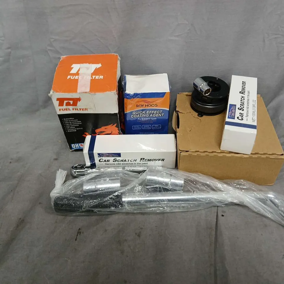 APPROXIMATELY 10 ASSORTED VEHICLE PARTS & ACCESSORIES TO INCLUDE FUEL FILTER, CAR SCRATCH REMOVER, SOCKET WRENCH, ETC