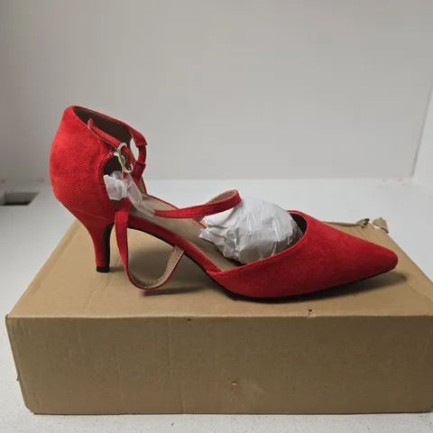 WHERES THAT FROM WOMENS RED SHOES UK 7 BOXED