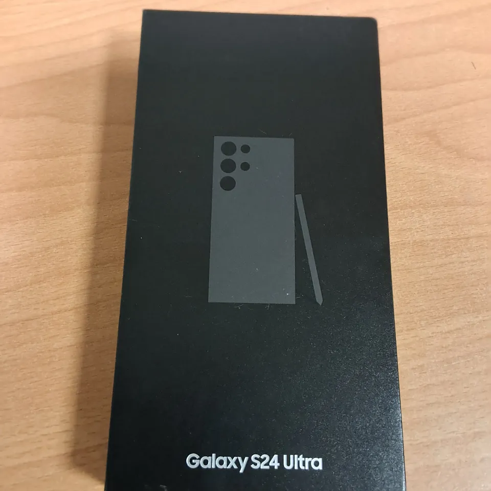 BOXED SAMSUNG GALAXY S24 ULTRA 12GB/256GB IN TITANIUM BLACK - SM-S928BZKCMDA