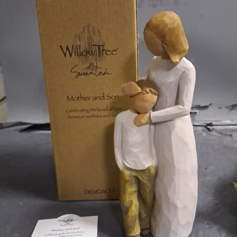 BOXED WILLOW TREE MOTHER AND SON FIGURINE