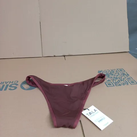 TALA CONTRAST MID RISE BIKINI BOTTOM – DEEP RUST – UK SIZE MEDIUM