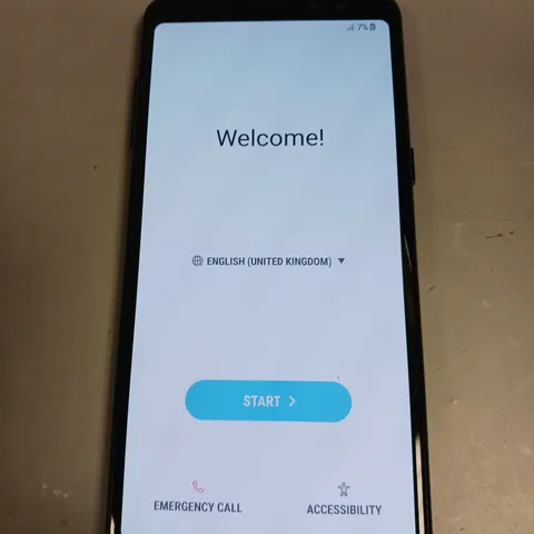 SAMSUNG GALAXY A8 SMARTPHONE