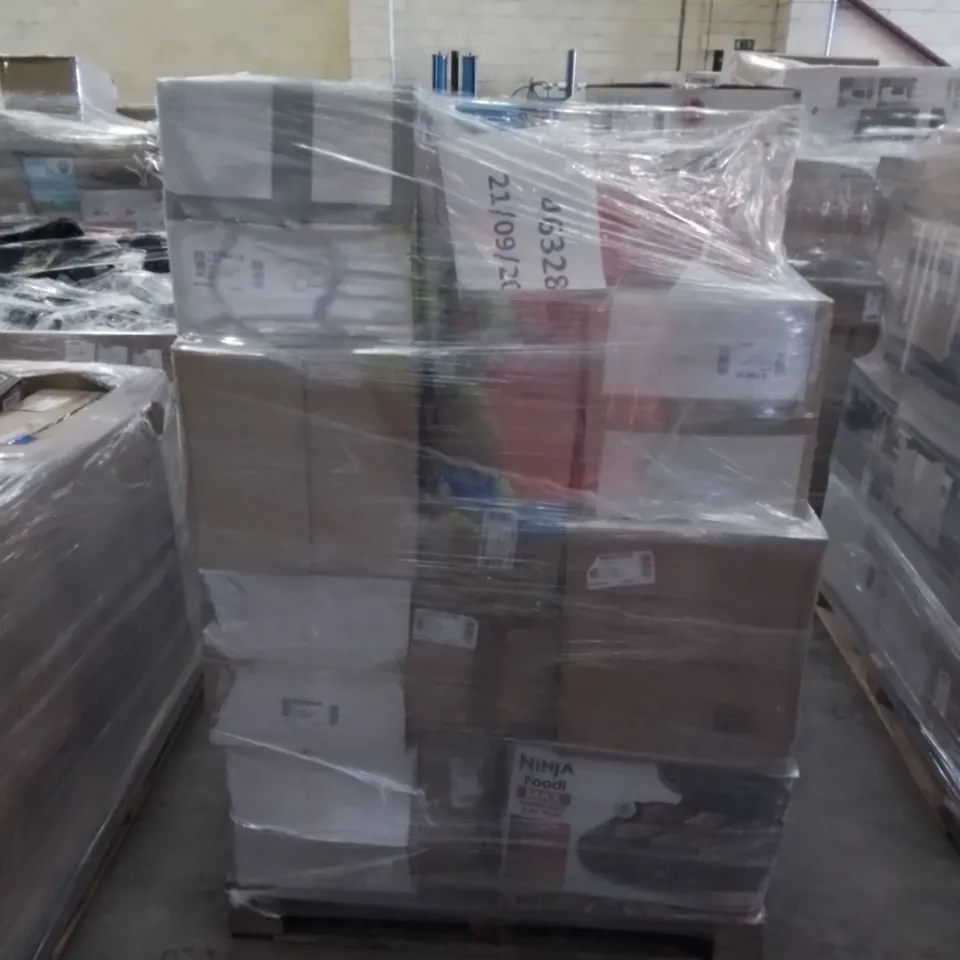 PALLET TO CONTAIN APPROXIMATELY ASSORTED ELECTRONIC GOODS & PRODUCTS. INCLUDES