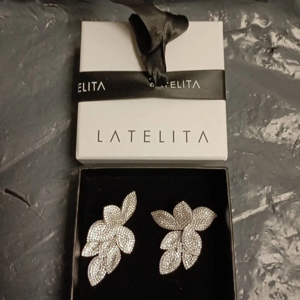 LATELITA SILVER-TONE FLOWER EARRINGS